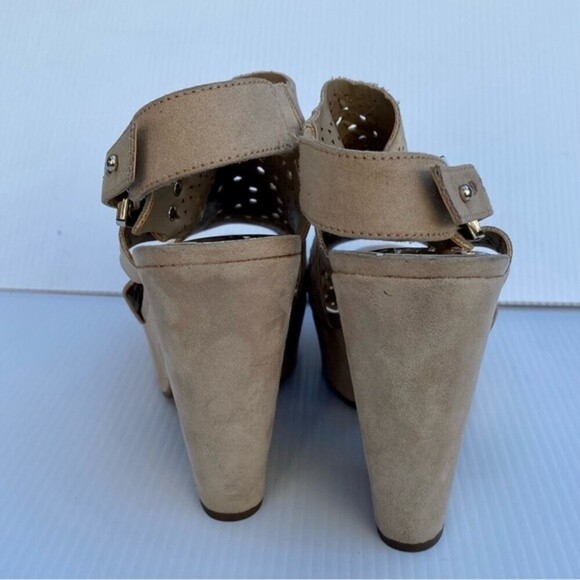 Carlos by Carlos Santana size 10 tan chunky heels used great condition - Picture 8 of 13